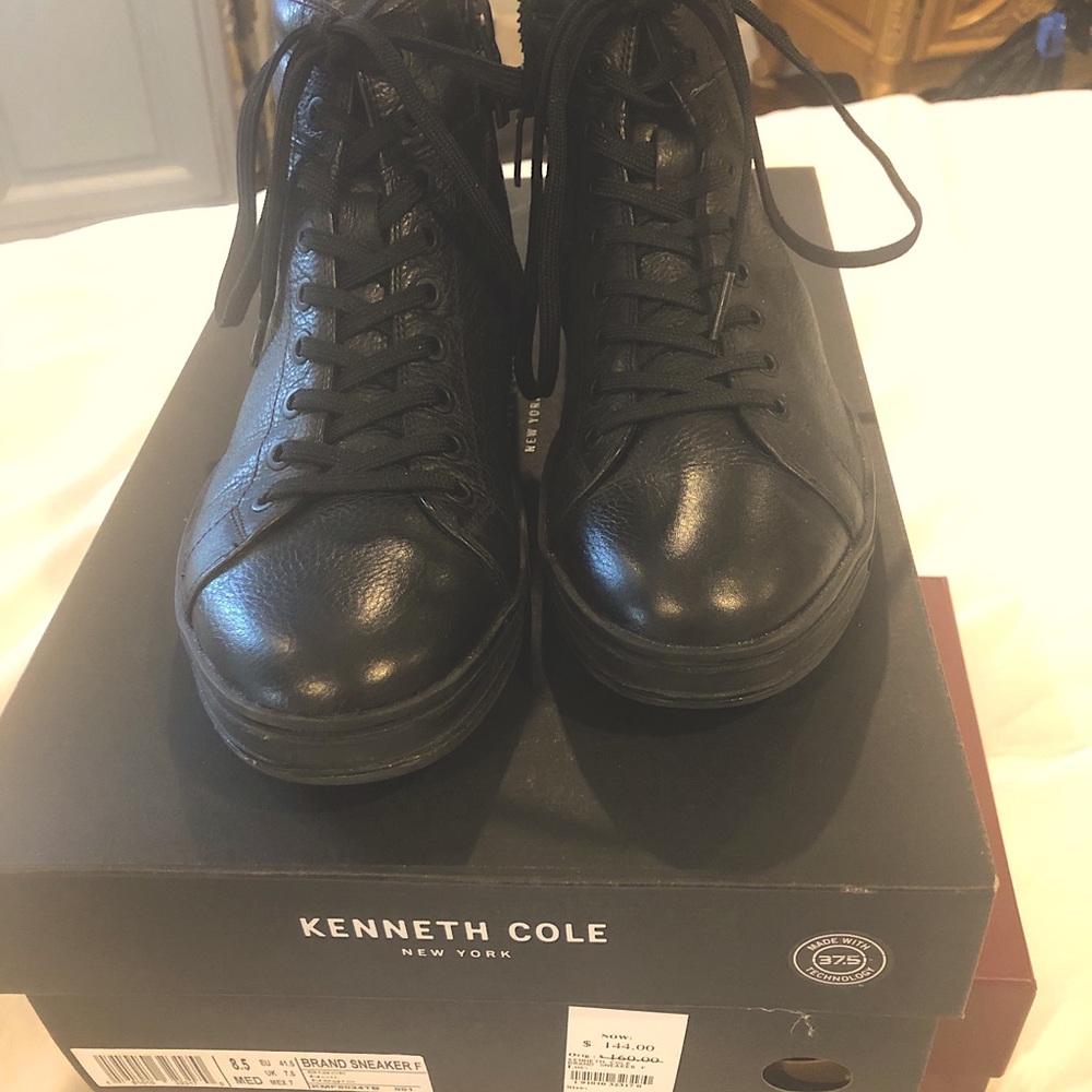 Kenneth Cole Black Leather Low Top Men’s Sneakers